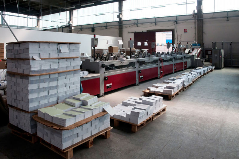 warehouse material handling